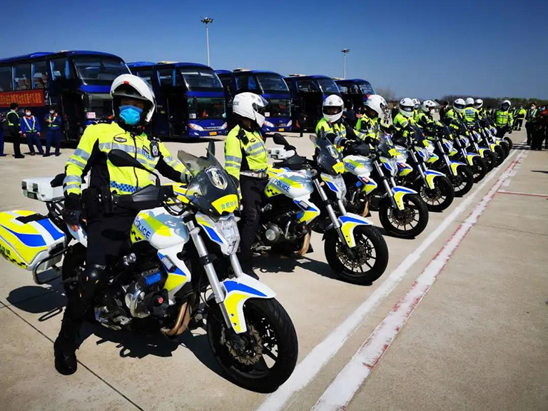 蜜桃成品人视频入口