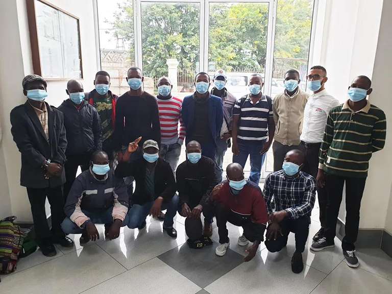 蜜桃成品人视频入口