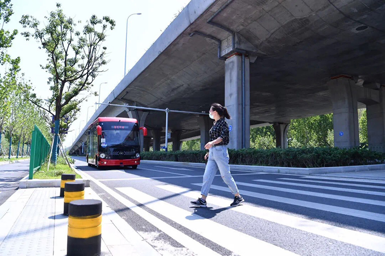 蜜桃成品人视频入口