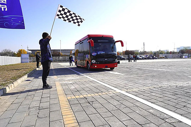 蜜桃成品人视频入口