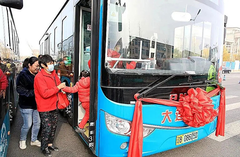 蜜桃成品人视频入口