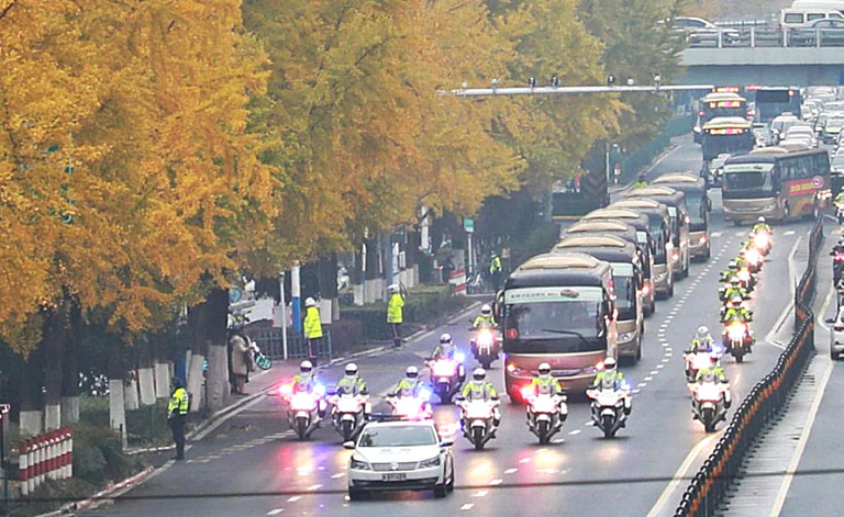 蜜桃成品人视频入口