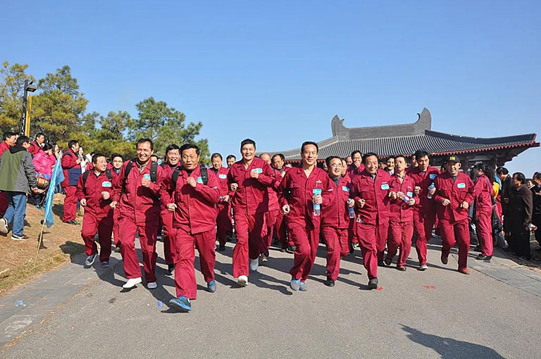 蜜桃成品人视频入口