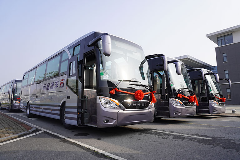 蜜桃成品人视频入口