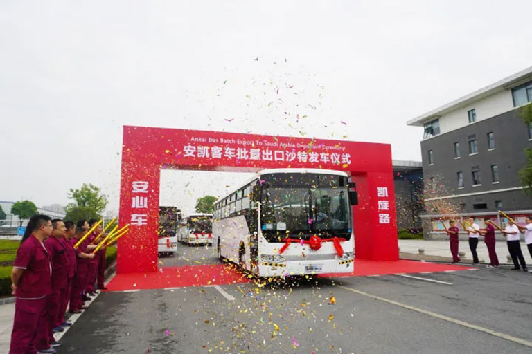 蜜桃成品人视频入口