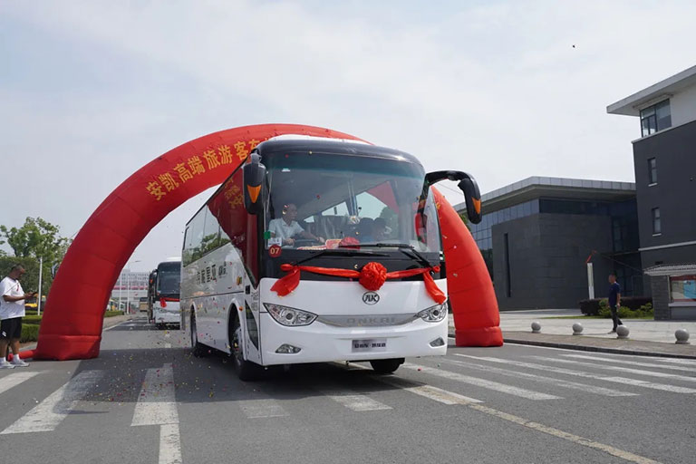 蜜桃成品人视频入口