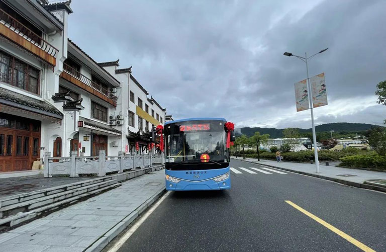 蜜桃成品人视频入口