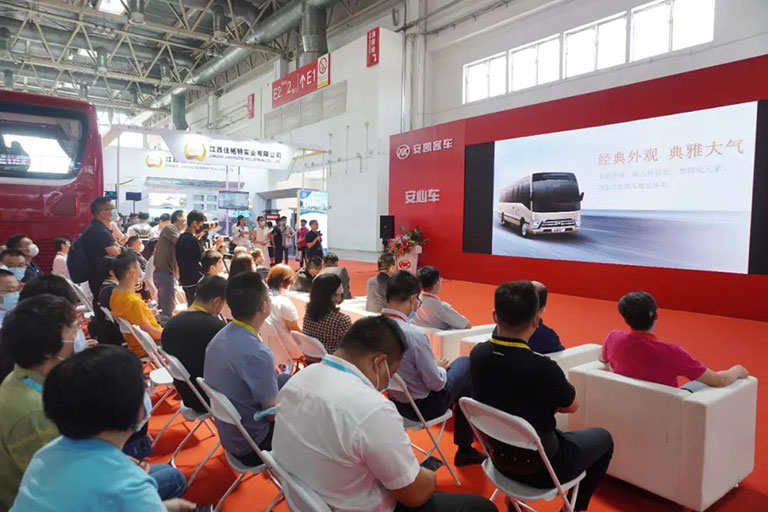 蜜桃成品人视频入口