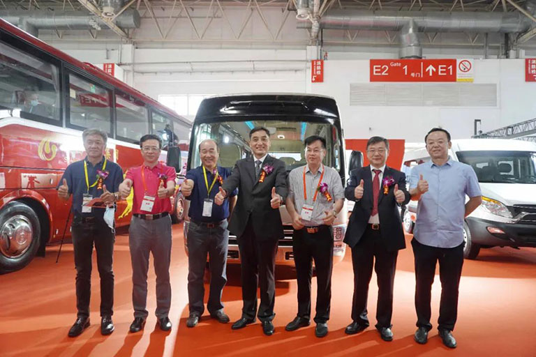 蜜桃成品人视频入口