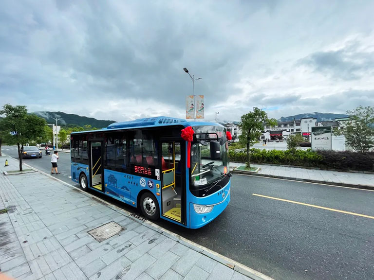 蜜桃成品人视频入口