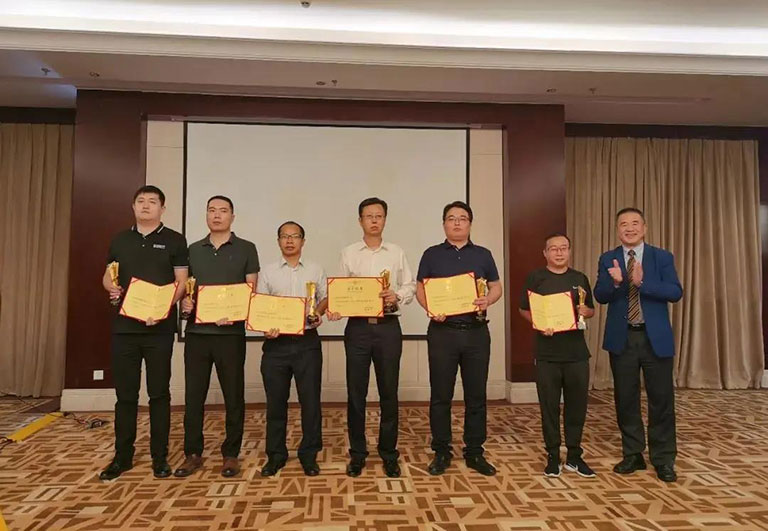 蜜桃成品人视频入口