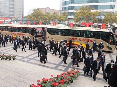 蜜桃成品人视频入口