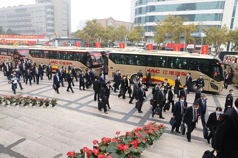 蜜桃成品人视频入口