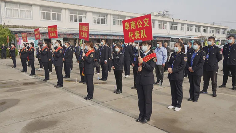 蜜桃成品人视频入口