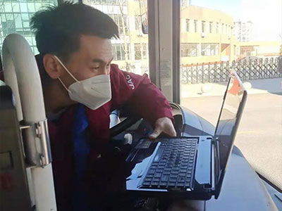 蜜桃成品人视频入口