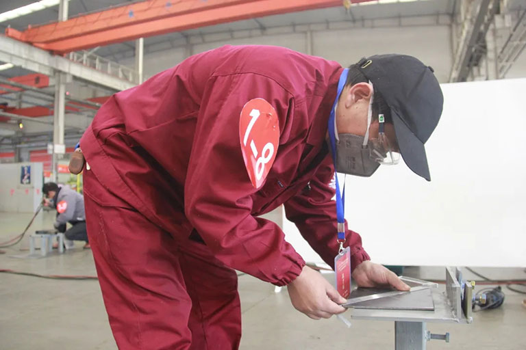 蜜桃成品人视频入口