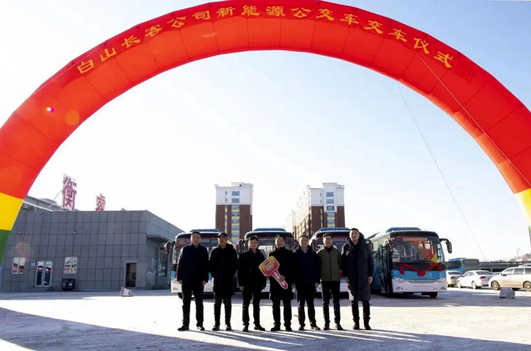 蜜桃成品人视频入口