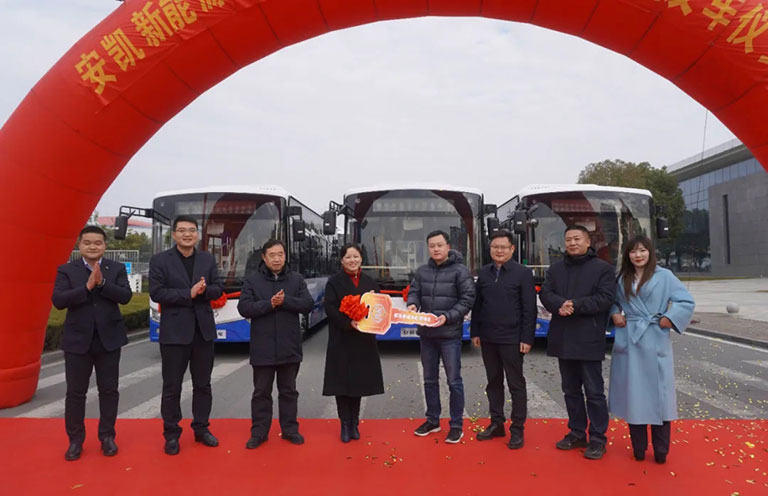 蜜桃成品人视频入口