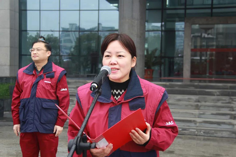 蜜桃成品人视频入口