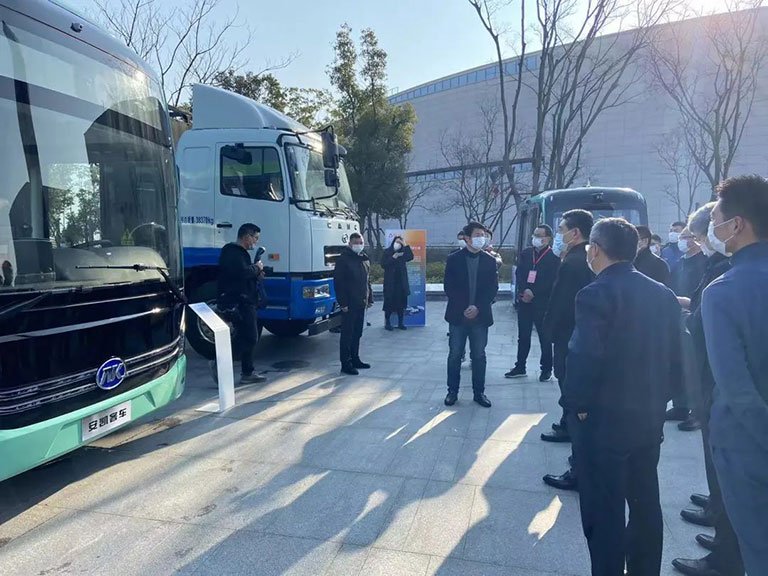 蜜桃成品人视频入口