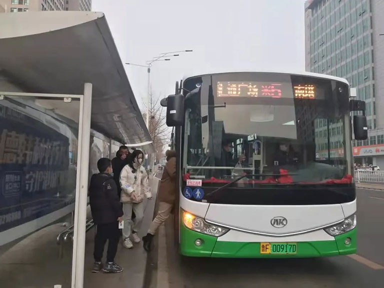 蜜桃成品人视频入口