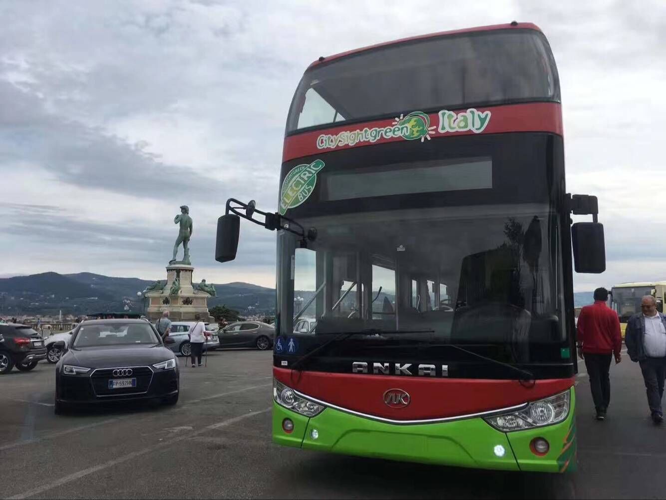 蜜桃成品人视频入口