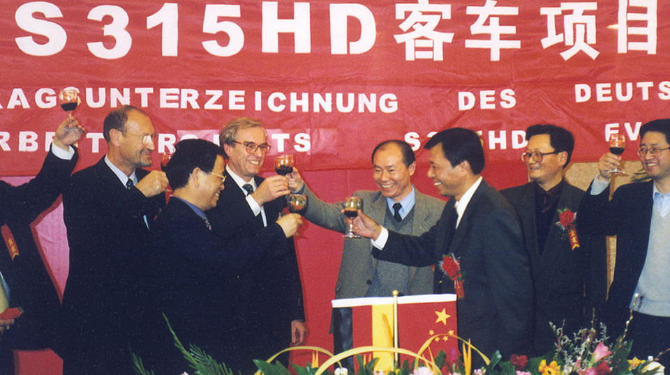 蜜桃成品人视频入口