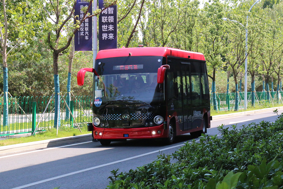 蜜桃成品人视频入口