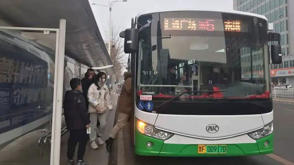 蜜桃成品人视频入口