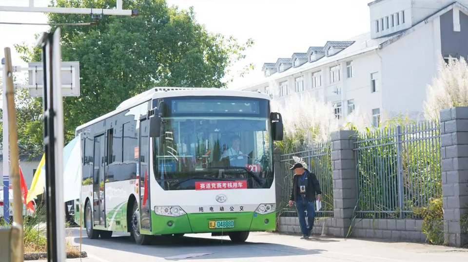 蜜桃成品人视频入口