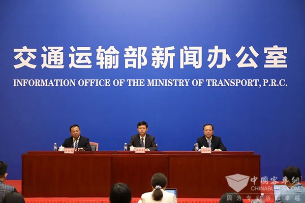 蜜桃成品人视频入口