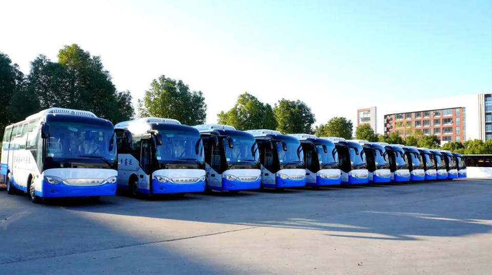 蜜桃成品人视频入口