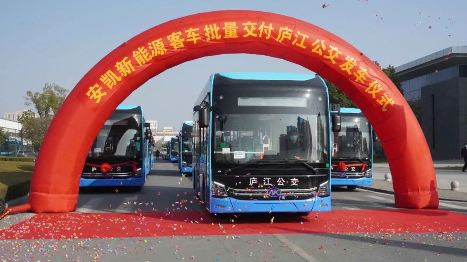 蜜桃成品人视频入口