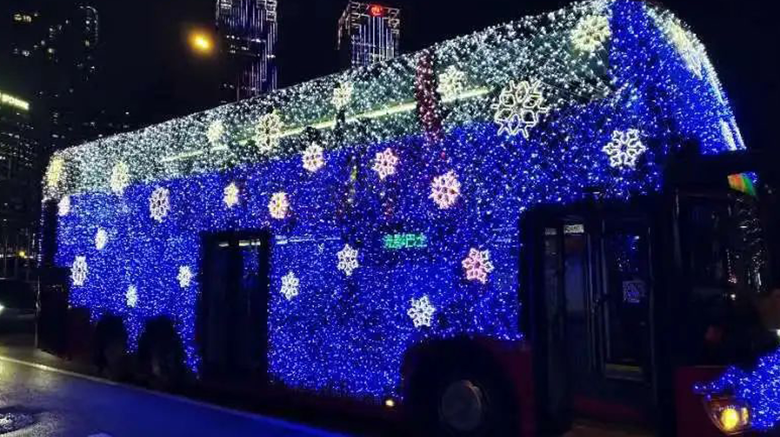 蜜桃成品人视频入口