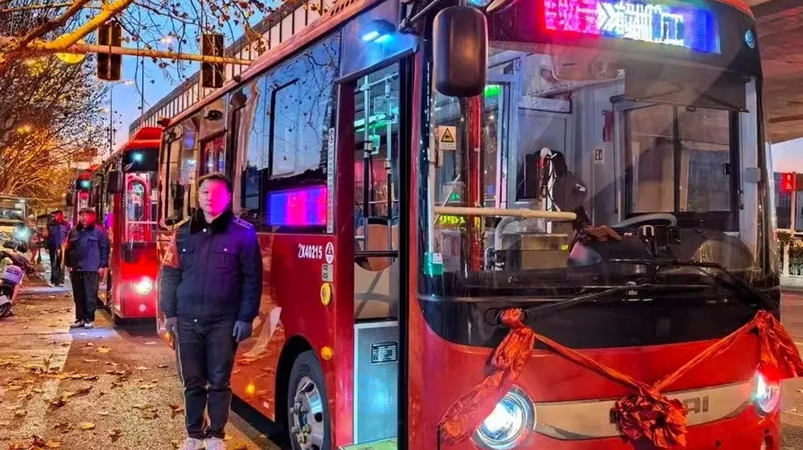 蜜桃成品人视频入口