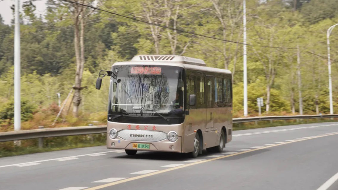 蜜桃成品人视频入口