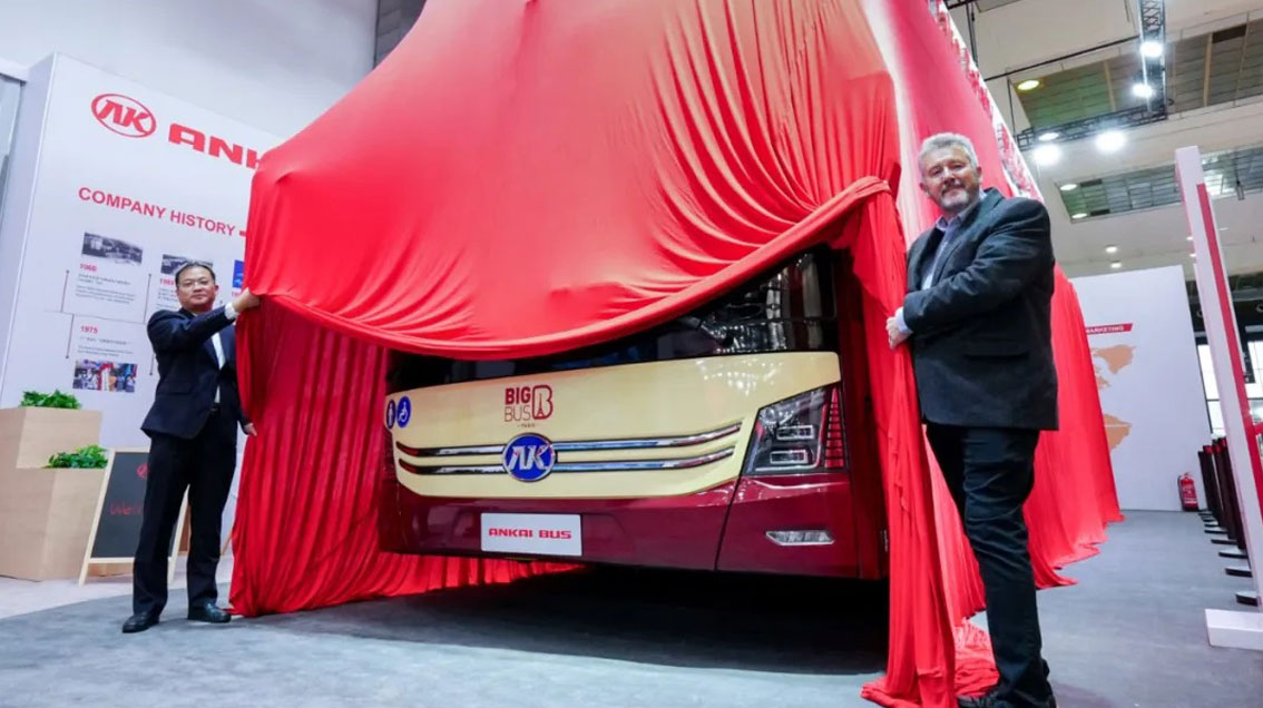 蜜桃成品人视频入口