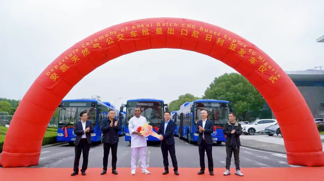 蜜桃成品人视频入口