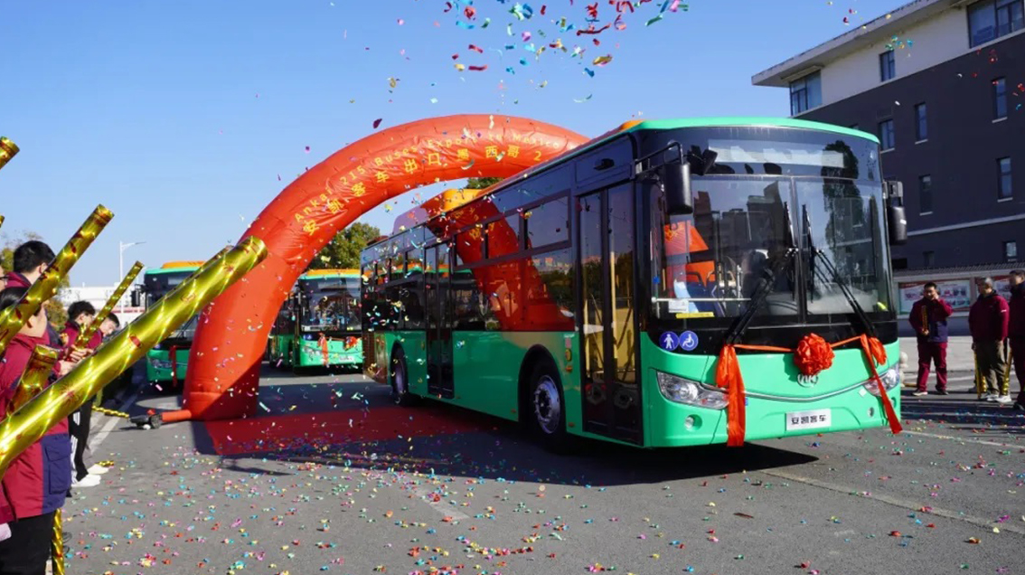 新年出口首单告捷！215台安凯客车再拓墨西哥市场