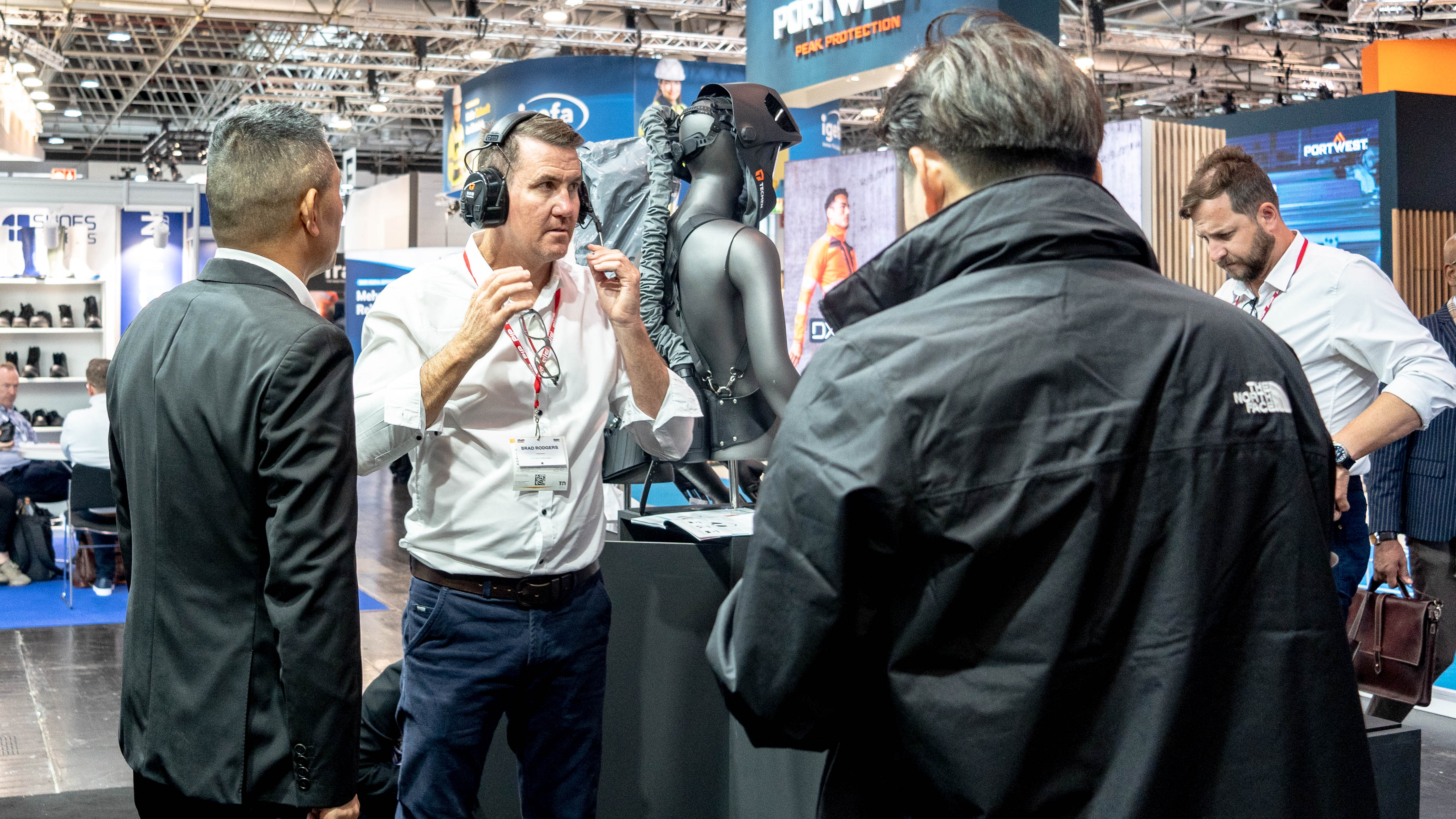 蜜桃成品人视频入口